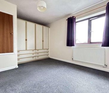 Chineham, RG24 - Photo 4