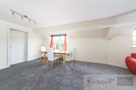 Regency Court, Jesmond - Photo 2