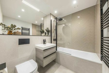 Stanton Walk, Broadway Market, E2 - Photo 5