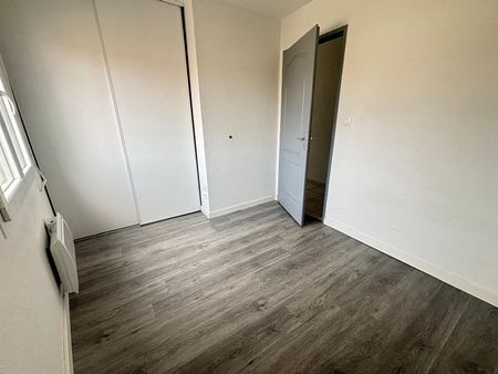 Location Appartement 2 pièces 37m² - Photo 2