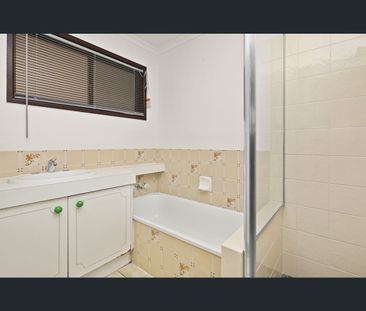 7 Rooney St, Browns Plains, Qld 4118 - Photo 4