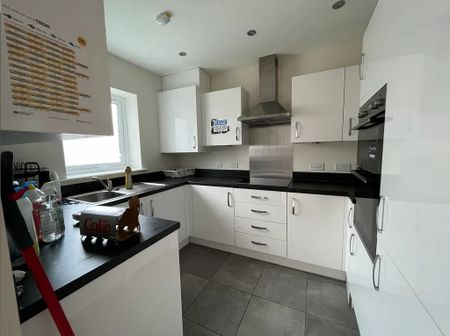 4 Bed Terraced House, Statham Road, M13 - Photo 4