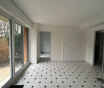 Location Appartement 2 pièces 40m² - Photo 4