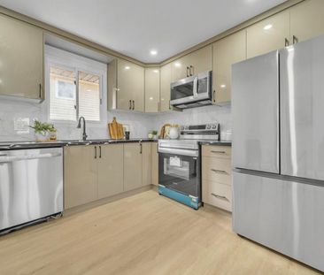 For Lease - 46 Bonaparte Lane, London East, Ontario - Photo 1