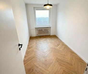 Kernsaniert in Hamburg Rahlstedt, 3 Zimmer, 80qm, mit Aufzug - Photo 4