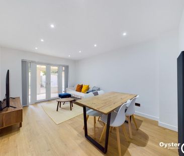 3 bedroom terraced house to rent - Photo 4