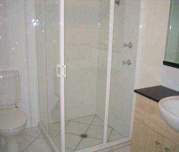 14/18 The Strand, Townsville City QLD 4810 - Apartment For Rent | D... - Photo 4