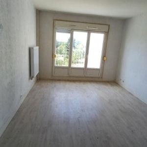 Location Appartement à ST MARCELLIN - Photo 5