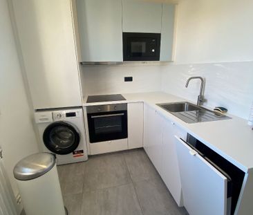 Location Appartement 3 pièces 57m² CALUIRE ET CUIRE 69300 - Photo 2