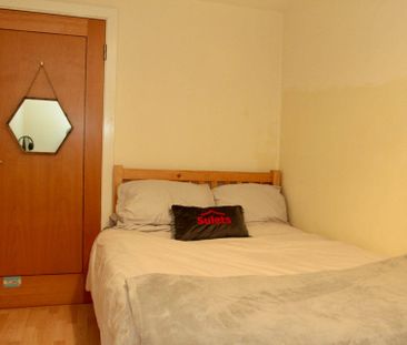 New Walk, Central Apartments (2 bed) - Photo 3