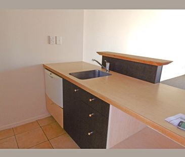 Mayfair Villas 2 bedroom - Photo 3