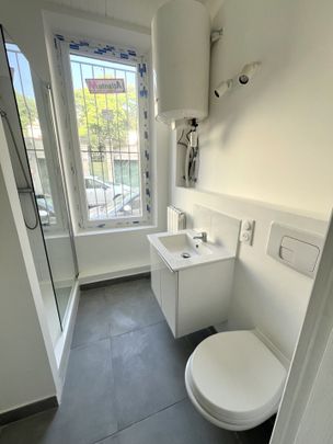 Appartement 1 pièces 30m2 MARSEILLE 4EME 680 euros - Photo 1