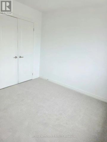 18 BRADDEN CRESCENT - Photo 3