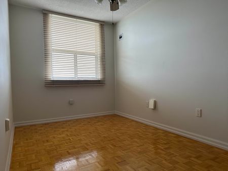 For Lease - 205 Hilda Avenue Unit# 1712, Toronto, Ontario - Photo 3