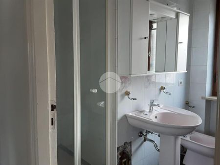 5 locali in affitto - Photo 4