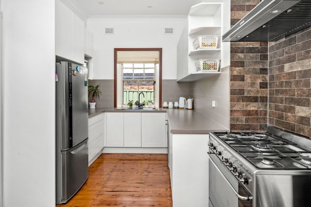 66 Valencia Street, Mayfield NSW 2304 - House For Rent | Domain - Photo 1