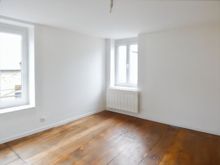 Location Appartement 3 pièces 37m² SENS DE BRETAGNE 35490 - Photo 2