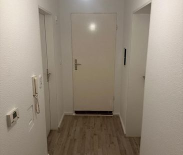 3-Zimmer Souterrain Wohnung in Ginsheim Gustavsburg mit EBK - Photo 1