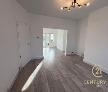 3 bedroom apartment to rent - Photo 2