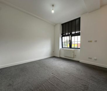 Studio to rent - Photo 6