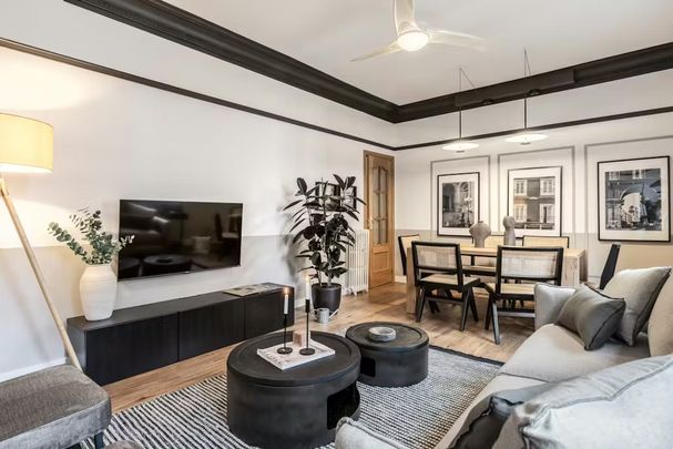 Paseo de la Reina Cristina, Madrid, Community of Madrid 28014 - Foto 1