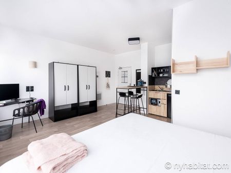 Logement à Paris, Location meublée - Photo 5