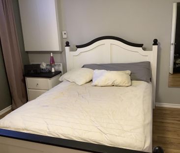 Sous-sol Avec Chambre Et Sdb Privée - Photo 3