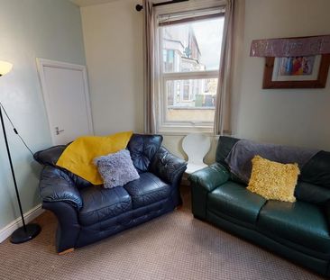 5 bedroom terraced house to rent - Photo 6