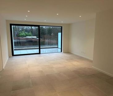 Appartement te huur - Foto 1