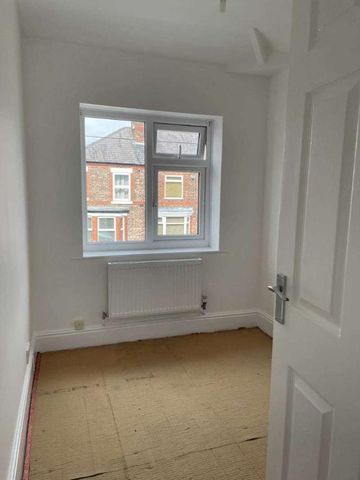 Grappenhall, WA4 - Photo 3