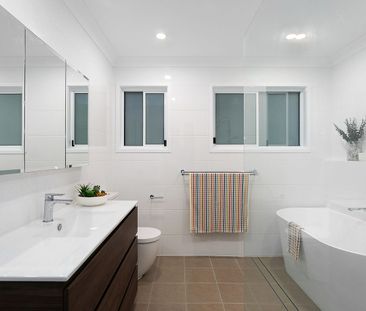 Four Bedroom Family Retreat With Studio - Photo 4