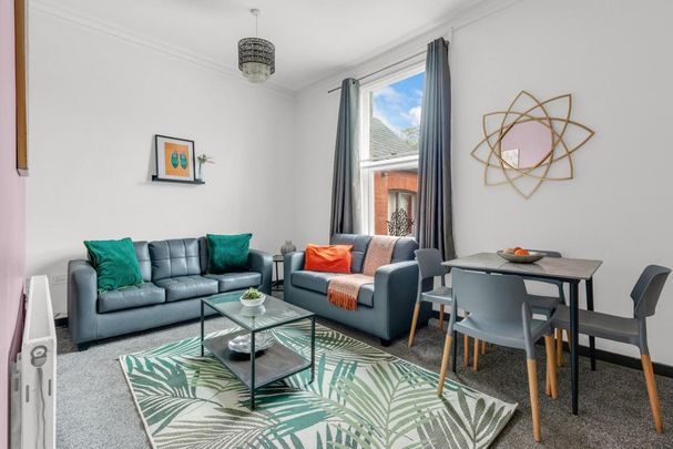 5 bedroom flat to rent - Photo 1