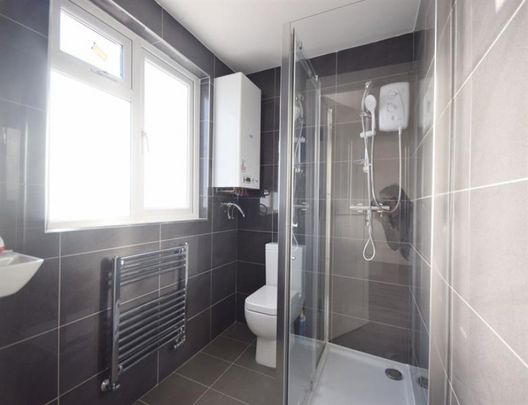 1 Bedroom Apartment To Let - Photo 1