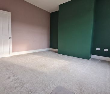 New Road, Wakefield, Middlestown - Photo 5