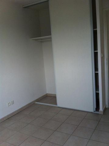 Location Appartement Clermont-Ferrand - Photo 2