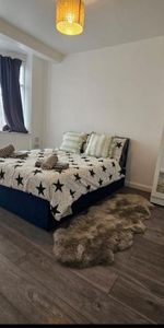 2 bedroom property to rent - Photo 4