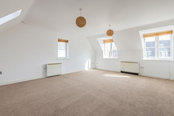 Galanos, Long Itchington, Southam - Photo 1