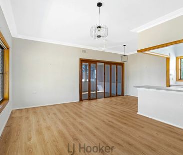 Spacious Family Home in Prime Location - Photo 6