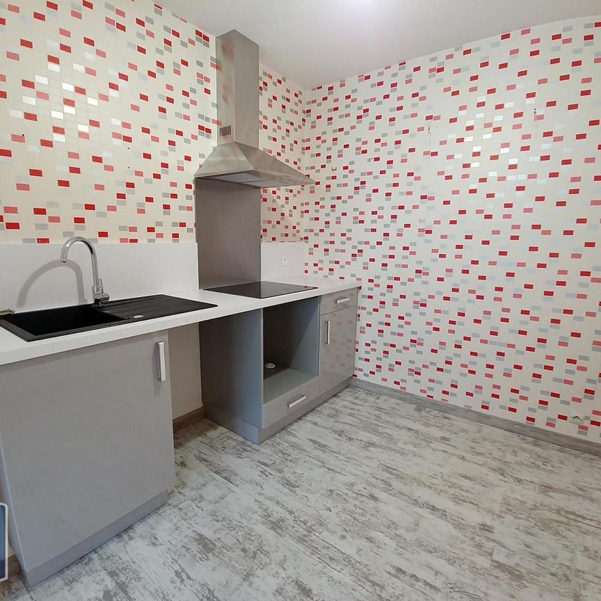 Location Appartement 2 pièces 47m² LILLE 59000 - Photo 1