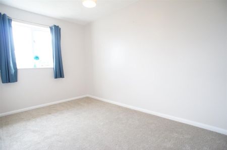 2 Bedroom House To Let - Photo 2