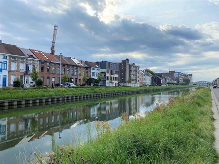 Appartement met 2 slaapkamers en terras aan de Vaart - Foto 3