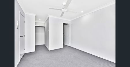 BRAND NEW DUPLEX- AVAILABLE NOW! - Photo 5