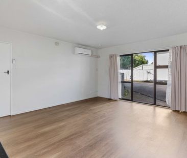 Excellent Location - Rent Includes Water and Lawns - Photo 2