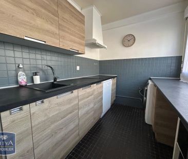 Appartement à louer 4 pièces 64.94m² - Photo 3