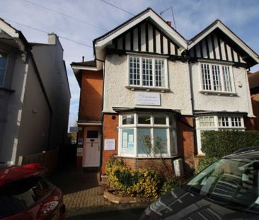 2 bed Flat for rent - Photo 1