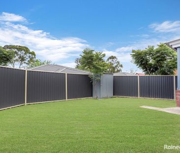 Charming 2-Bedroom House in Blacktown - WATER INCLUDED - Photo 3