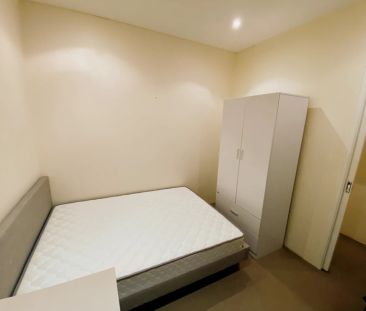 2 bed 1 bath-single room - Photo 4