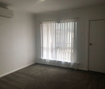 Neat Two Storey Townhouse - Photo 2