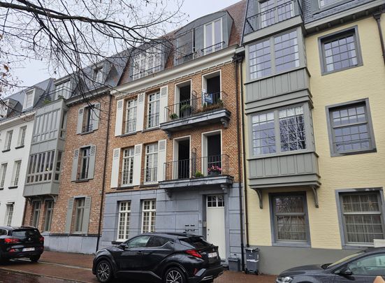 Appartement met 2 slaapkamers, terras en parking - Foto 1