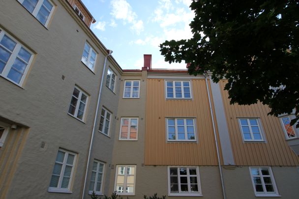 Tingvallaplan 4 D - Foto 1